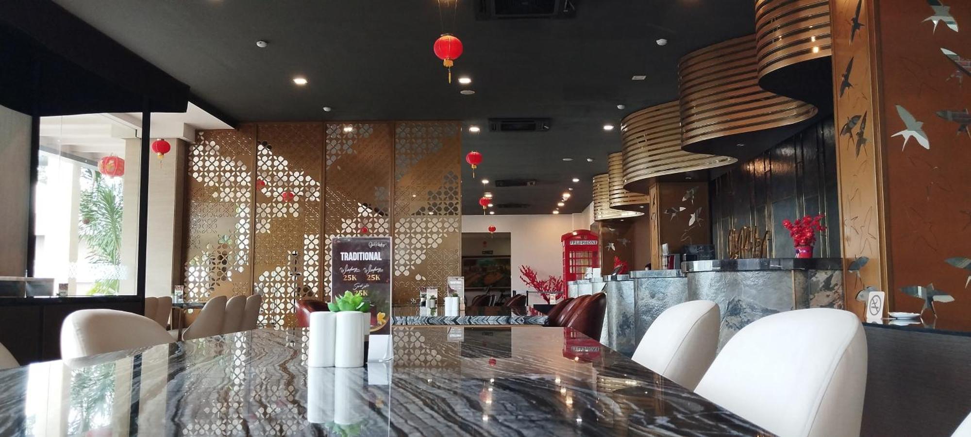 Kebumen Grand Kolopaking Hotel מראה חיצוני תמונה